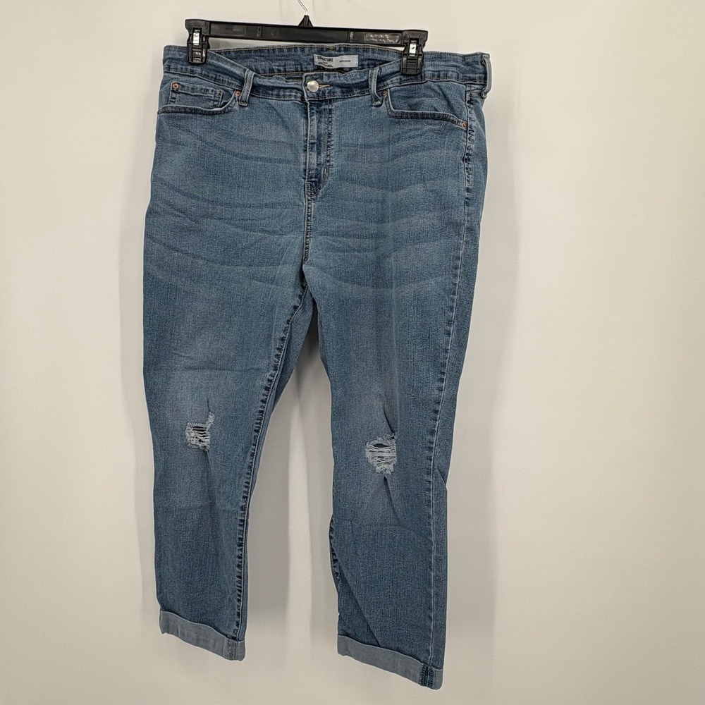 Signature Levi Strauss Boyfriend Jeans Medium Wash Distressed Blue Size 20